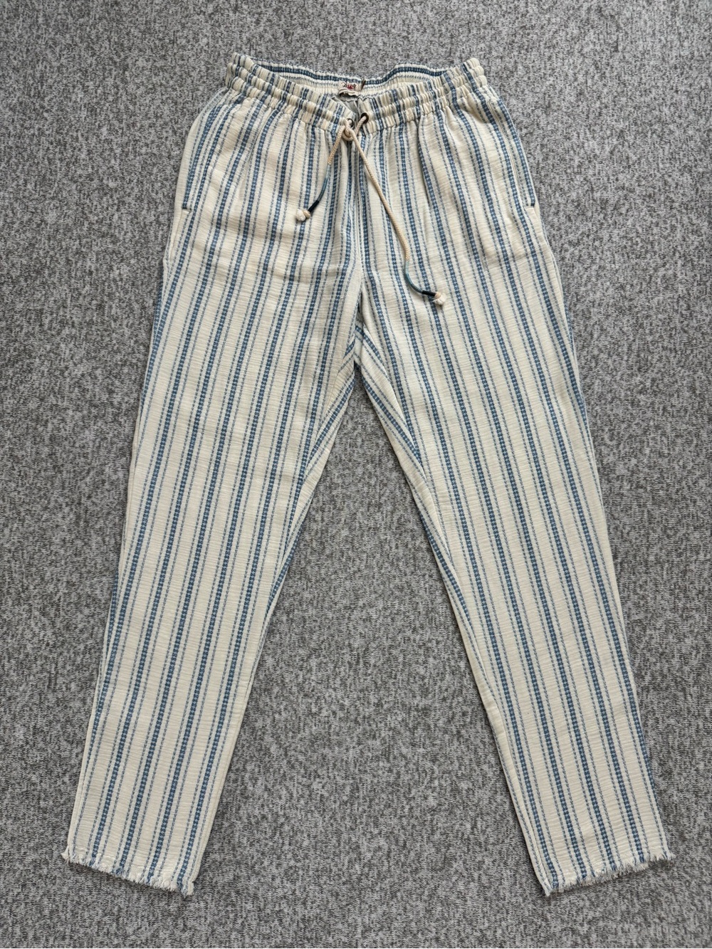 Faherty Cream and Blue Striped Drawstring Ankle Pants